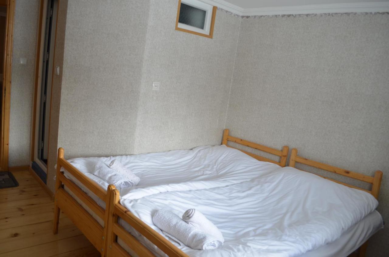 Guesthouse Qarim Mestia Exterior photo