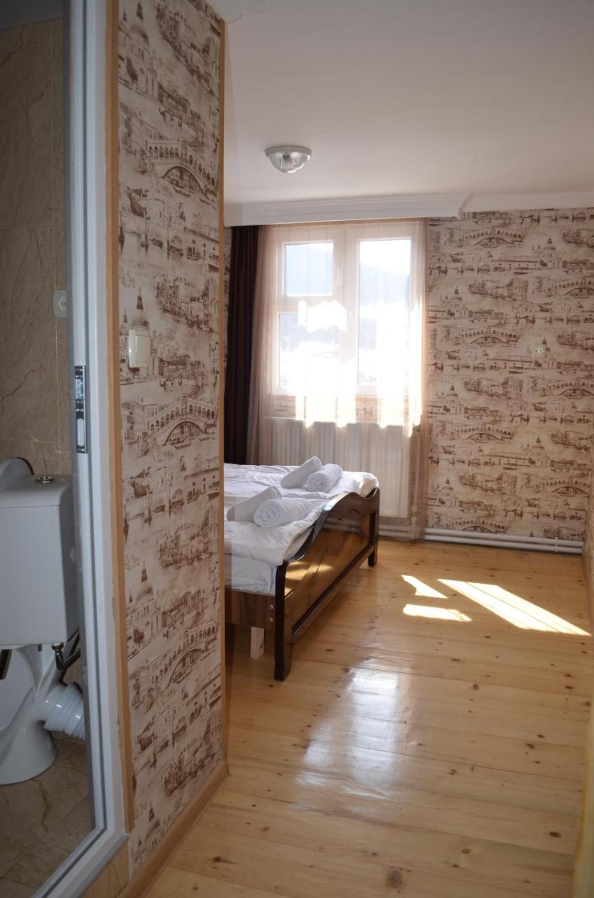 Guesthouse Qarim Mestia Exterior photo